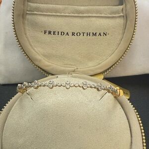 Freida ROTHMAN Gorgeous Gold Clover Hinged Bangle/Great for Holidays!